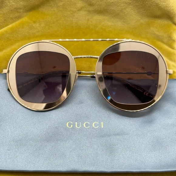 Gucci Gold Round Sunglasses - Picture 1 of 6